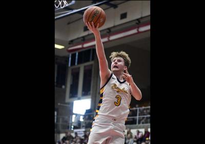 Tale of two halves | Sports | hartfordcitynewstimes.com