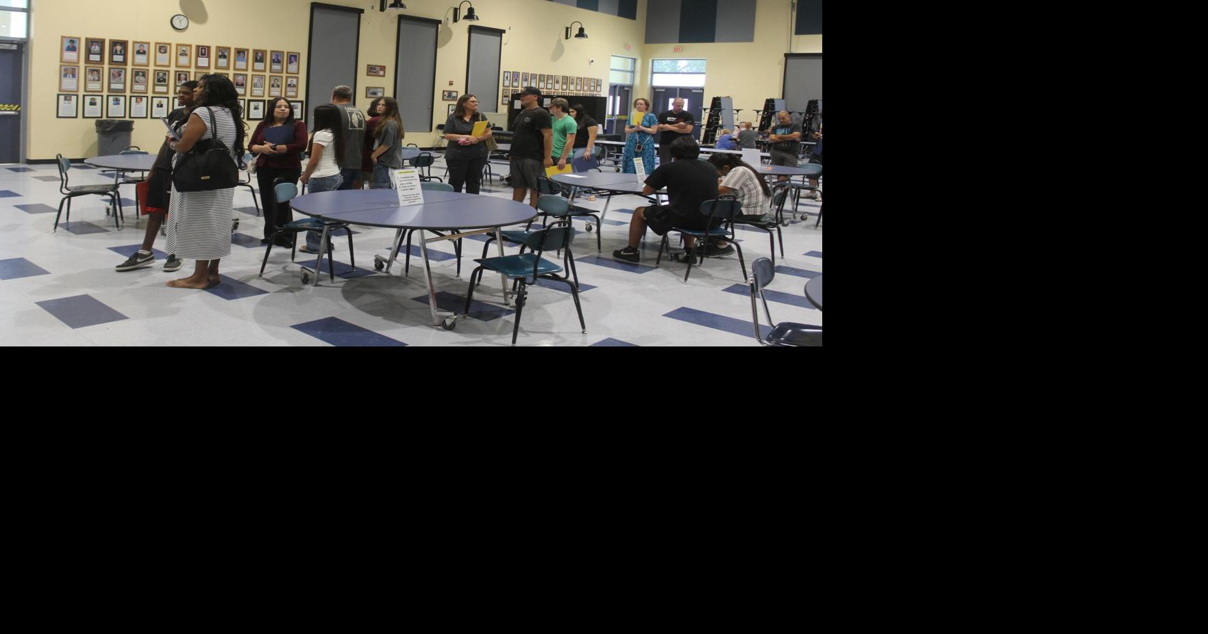 Parker High holds registration for 2026-27 school year