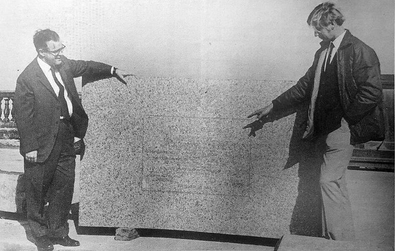British Engineer gets look at London Bridge