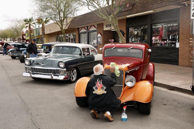 Classic cars line Main Street ahead of Havasu Deuces Car Show Local