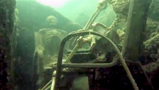 La Paz County Sheriff's divers find fake skeletons in underwater lawn  chairs | Local News Stories | havasunews.com