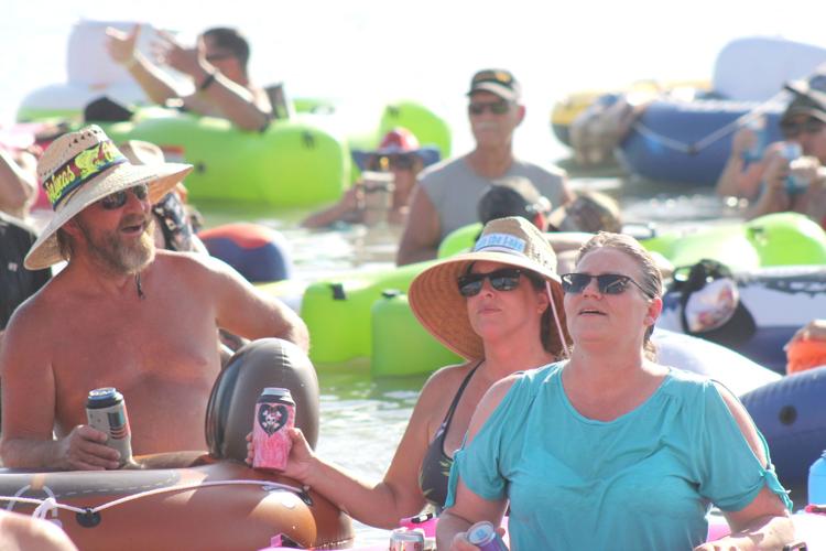 HAVASU PALOOZA Lake Concert packs the water Entertainment