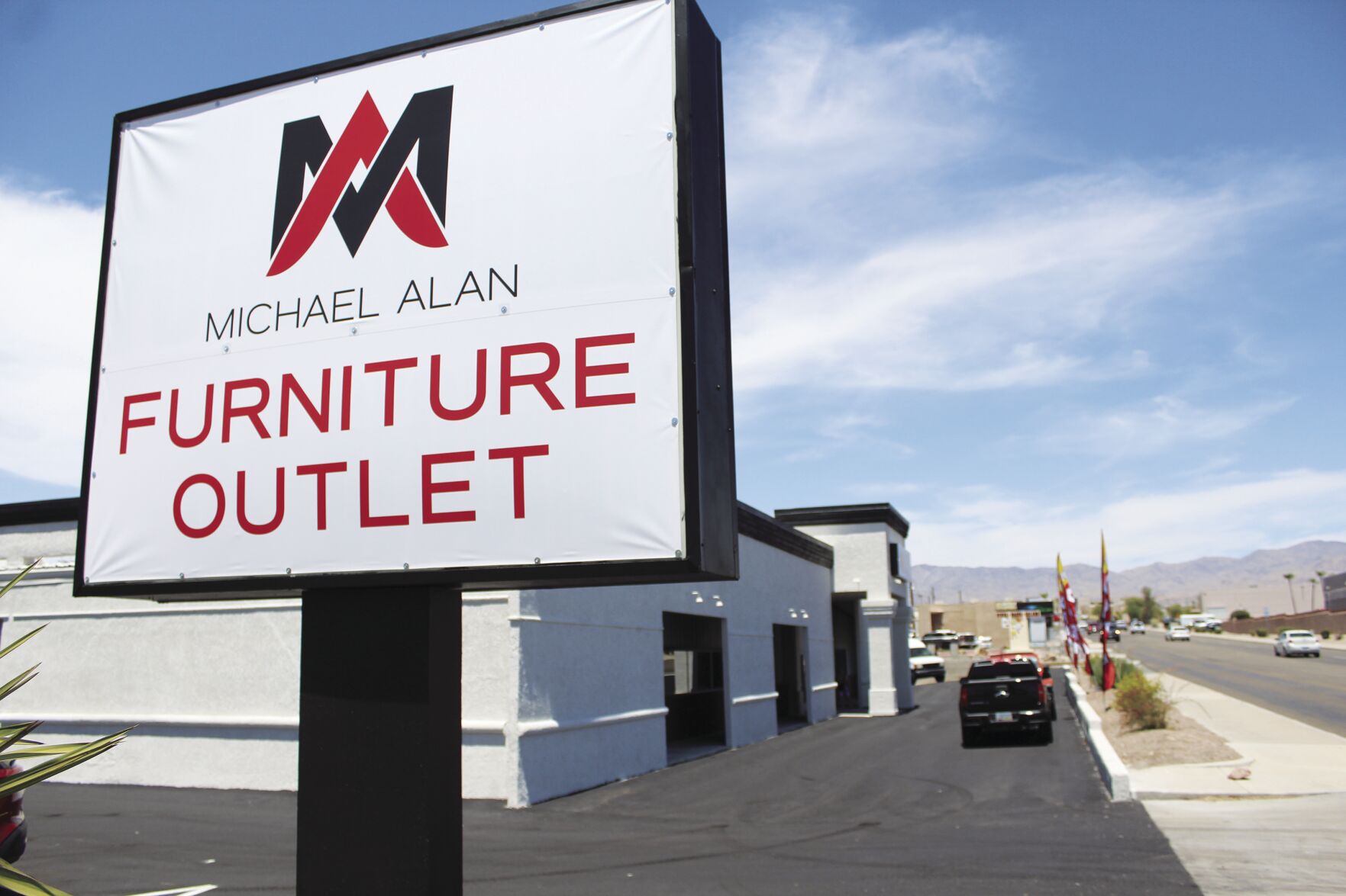 Michaels deals furniture outlet