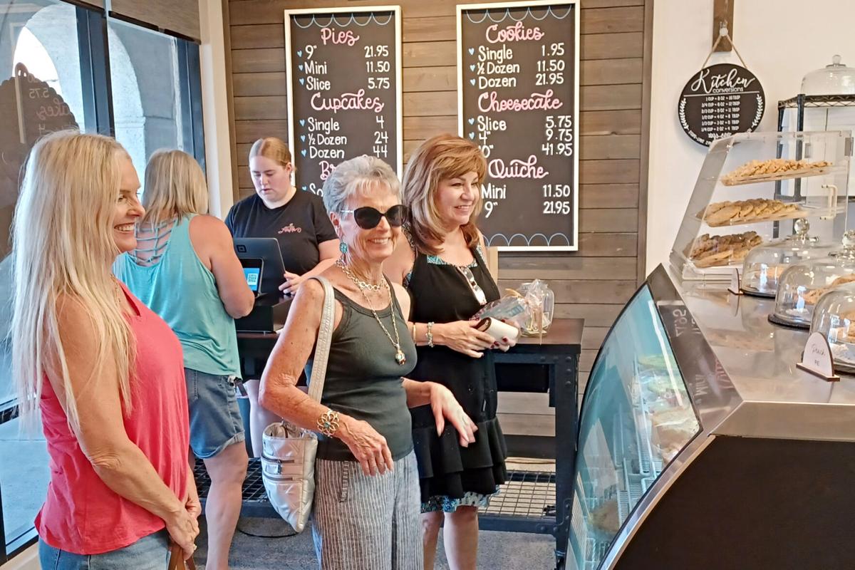 Labor of Love Havasu bakery Amore Pie beats repeat closure under new