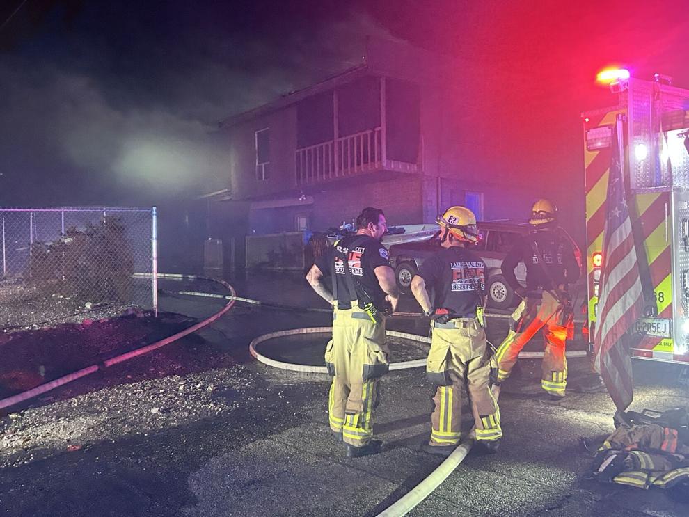 One firefighter injured in Thursday apartment complex fire