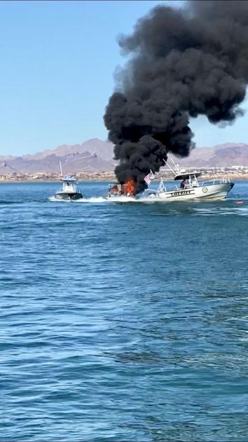 3 people escape injury after new boat catches fire on Lake Havasu ... - 5e35f76c8483e.image