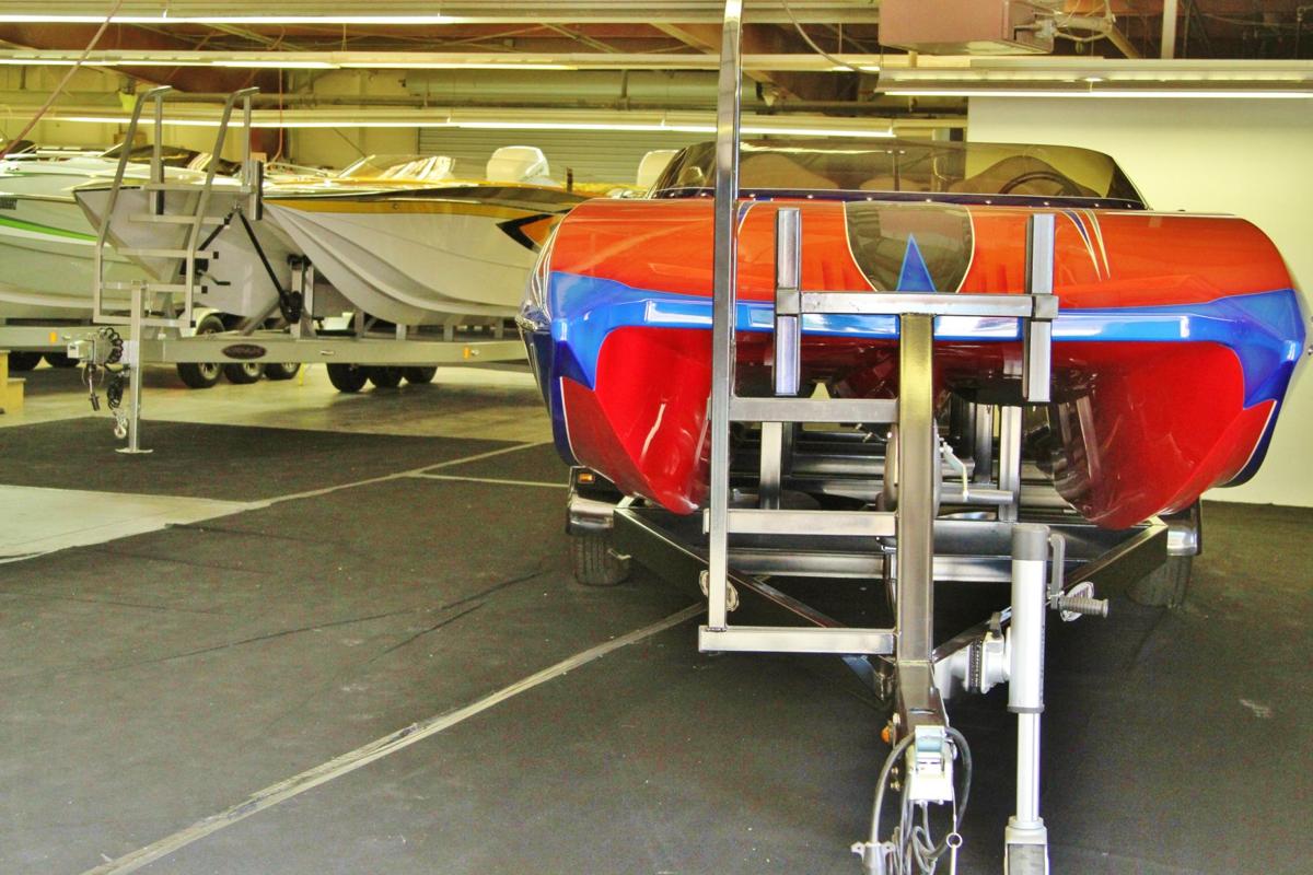 Made in Havasu: Boats, plastic tubs and 'AirChairs' made in our back ... - 5b8c936403e98.image