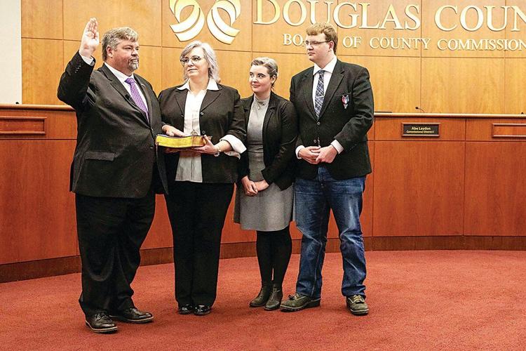 Douglas County commissioners sworn in | Archives | havasunews.com