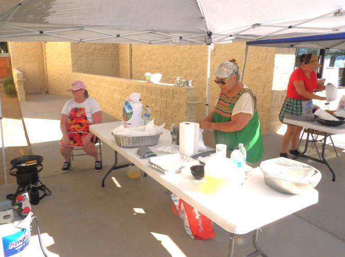 Yellowhair wins frybread contest | Parker News | havasunews.com
