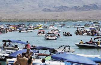 Memorial Mayhem: CO level peaks; police temporarily close the Channel
