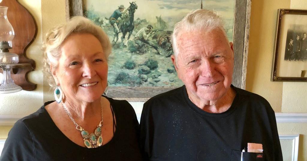 Read MoreLee Barnes, Havasu Pioneer and first Havasu High football coach, dies