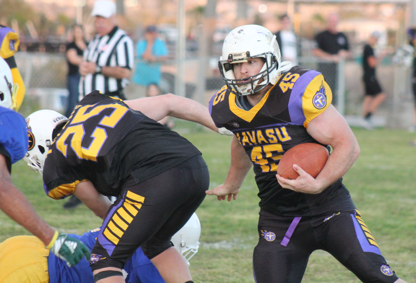 Lake Havasu Titans win inaugural game over Twentynine Palms 29ers