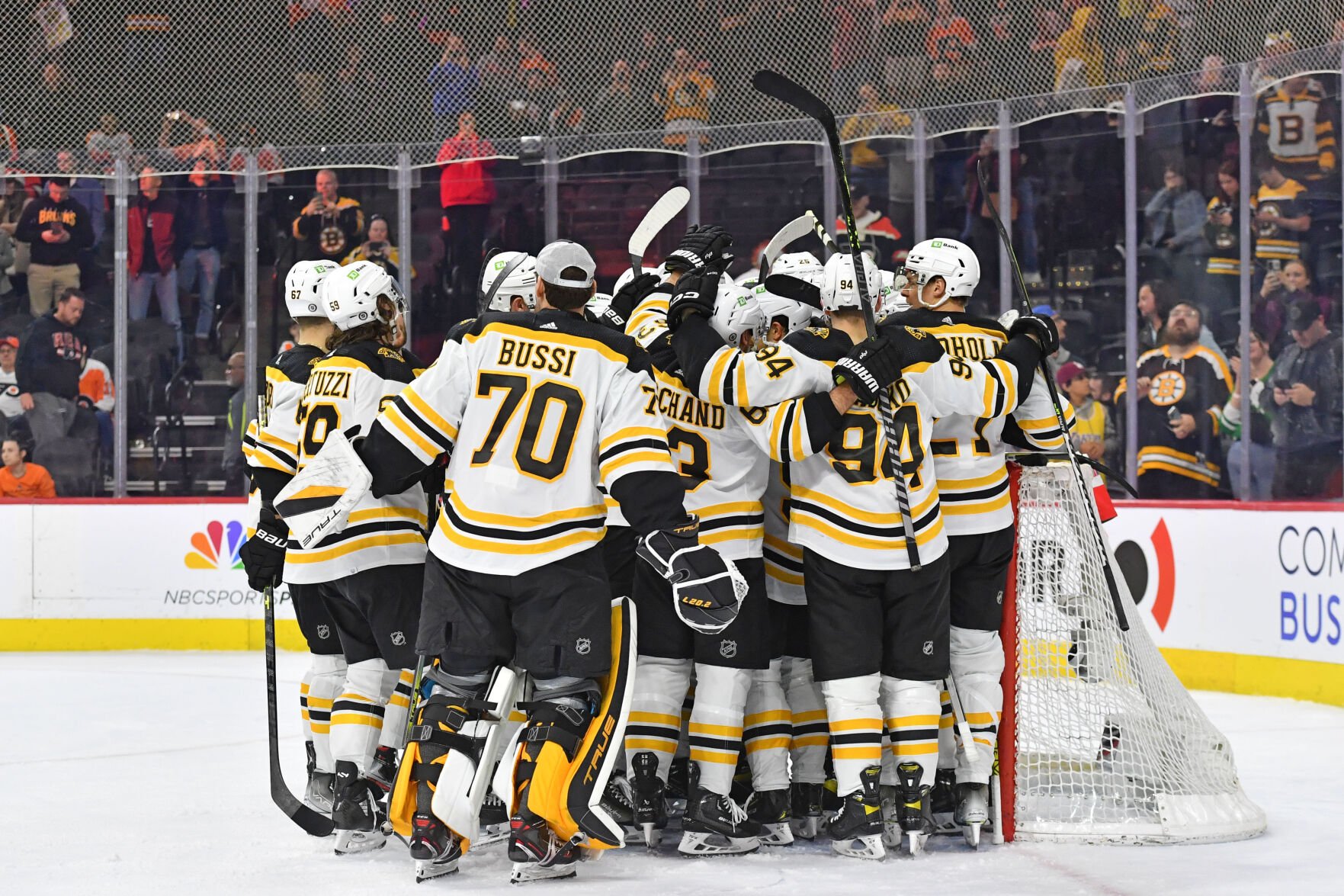 Bruins Break NHL Single-season Wins Record By Beating Flyers ...