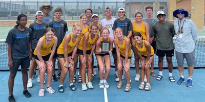Tivy Tennis takes bronze at NEISD tourney | Sports | hccommunityjournal.com