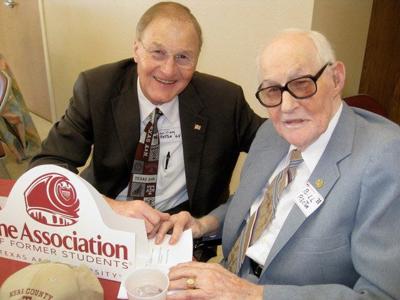 Grand Marshal announced for 23rd annual Holiday Lighted Parade | Local ...