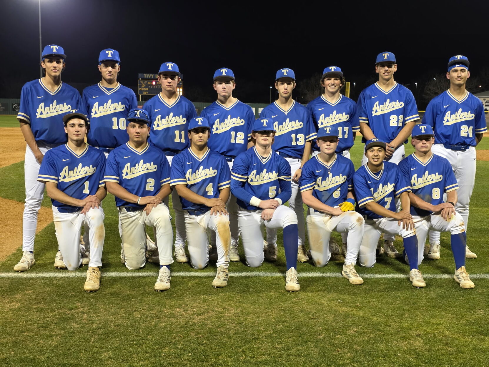 Antlers take pair of wins at SA tourney | Sports | hccommunityjournal.com