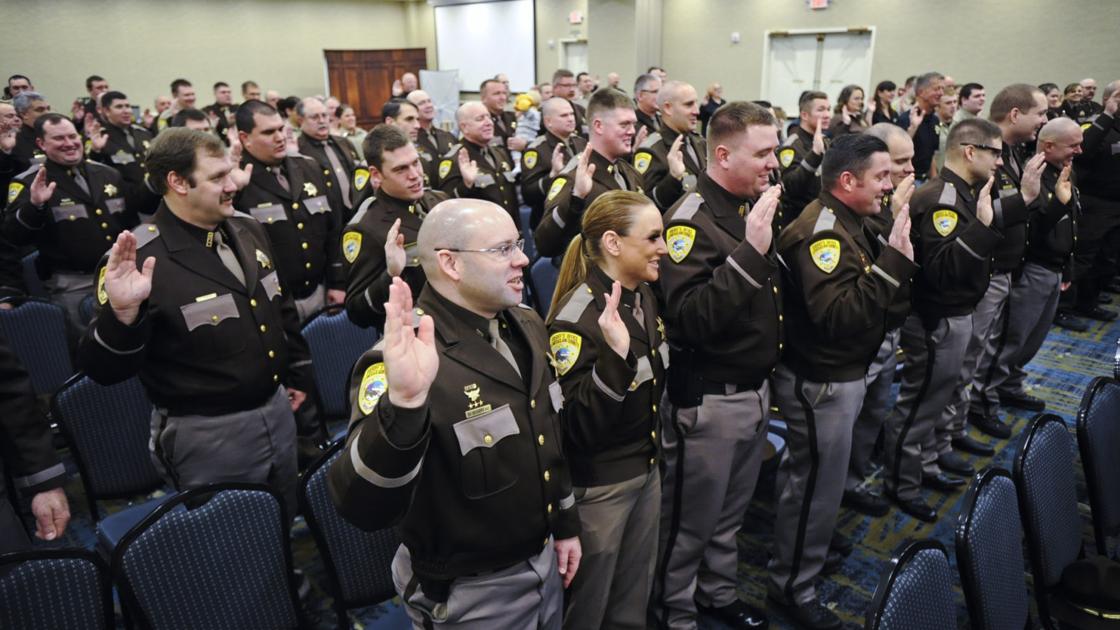 Lewis Clark County #39 s new sheriff/coroner office swears in 52 deputies Lewis Clark County #39 s new sheriff/coroner office swears in 52 deputies
