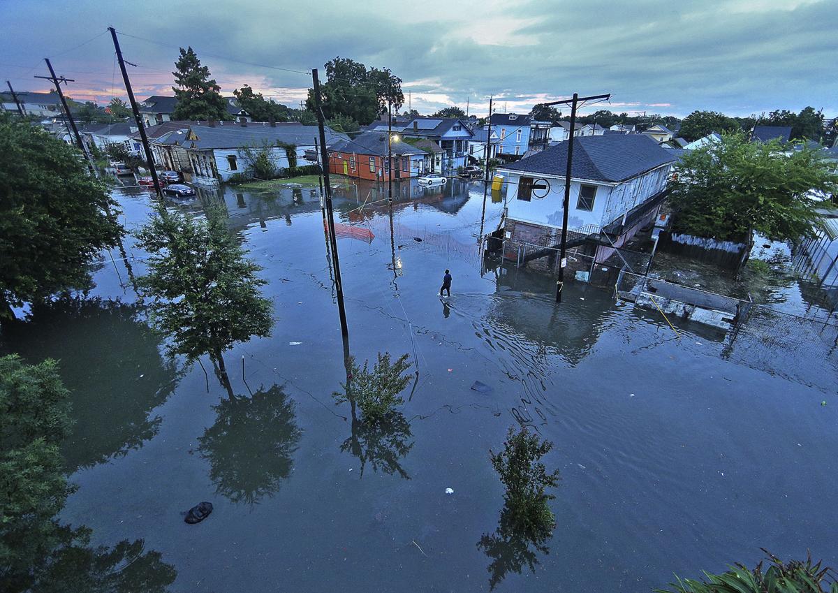 Flooding New Orleans