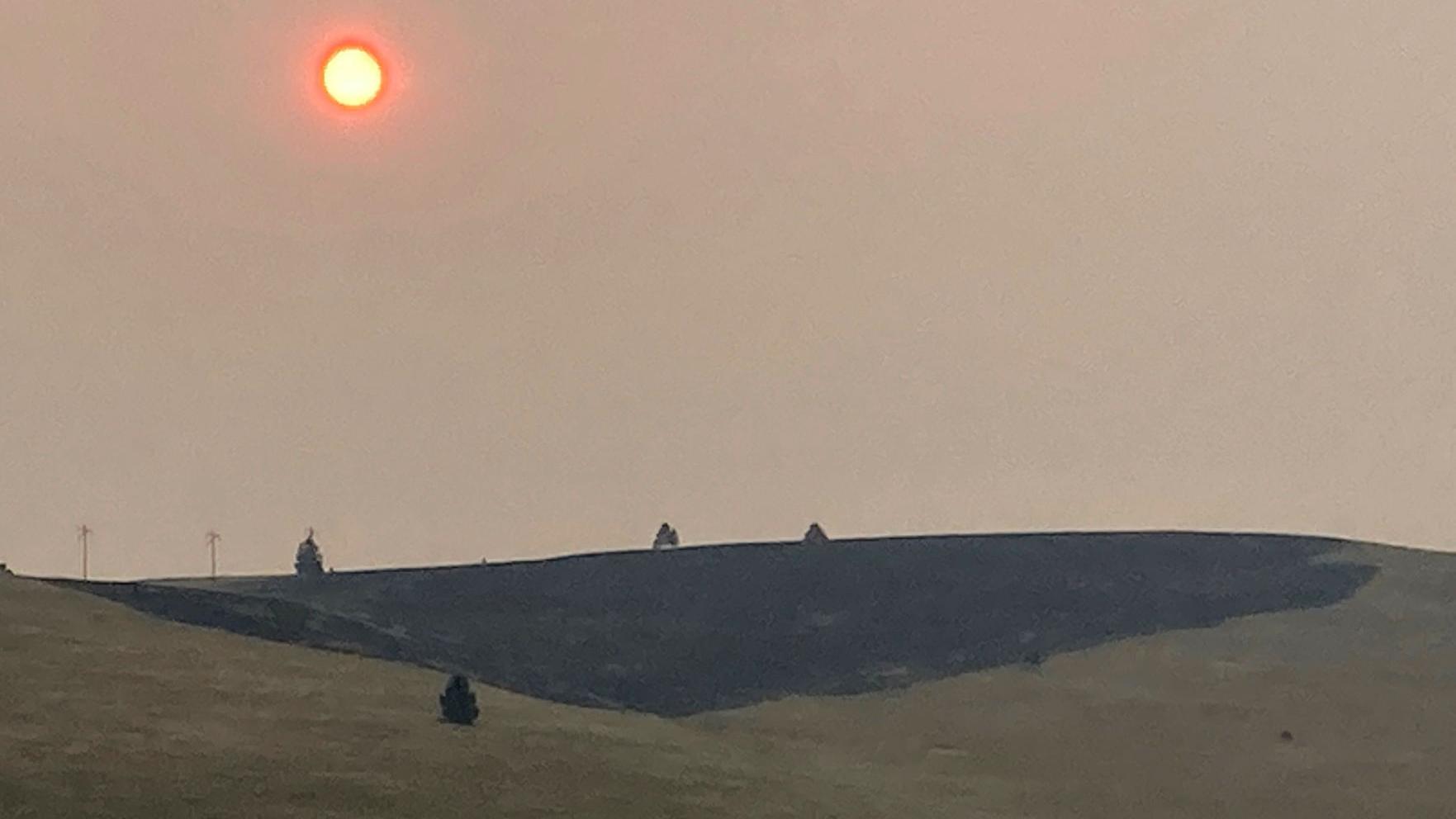 Heat and smoke choke northern Rockies as fire danger spikes - Vimarsana News