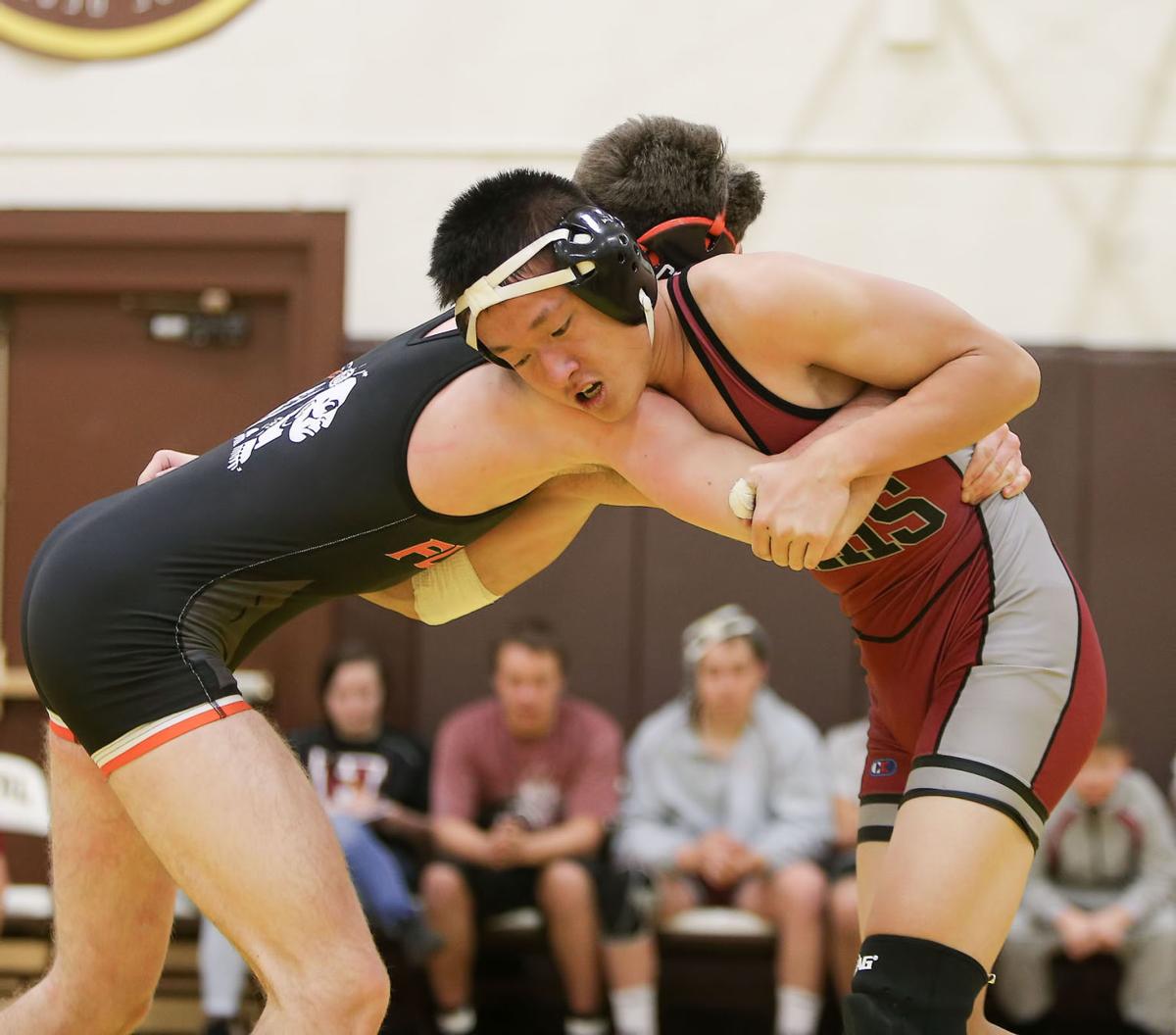 Helena High, Capital wrestlers hit the mat at Capital City Duals Prep
