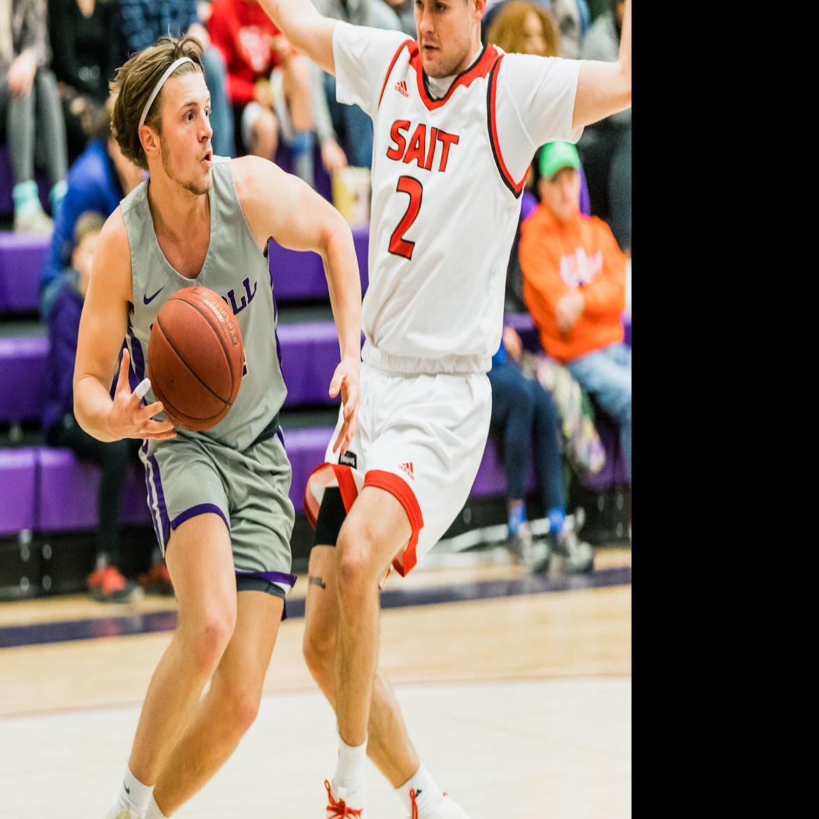 Youthful Carroll Men S Basketball Confident As It Hosts No 7