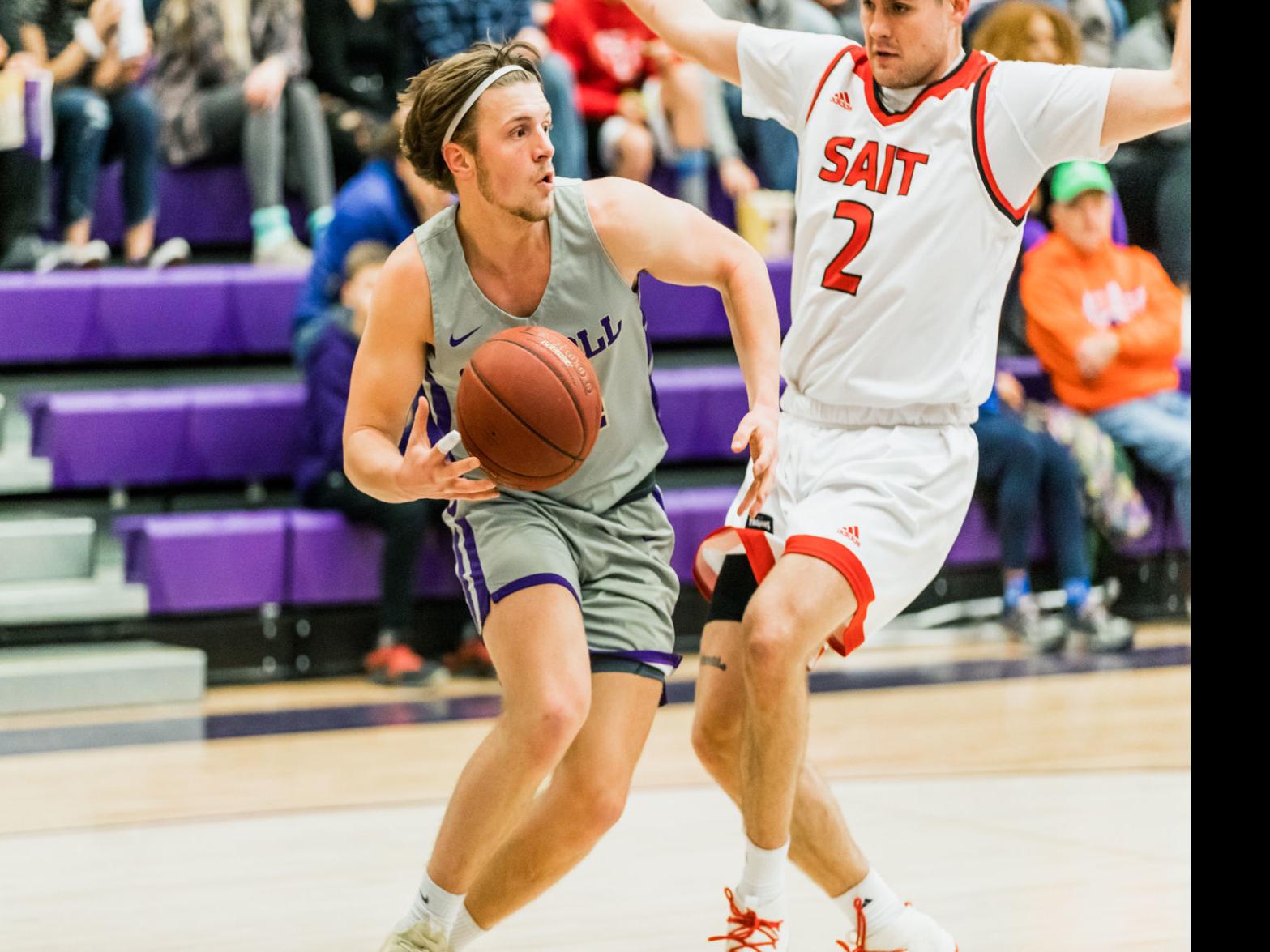 Youthful Carroll Men S Basketball Confident As It Hosts No 7