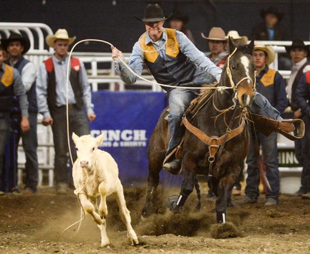 Paige Rasmussen helps Montana State women win in spring rodeo; Caleb