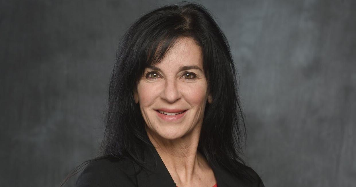 Former DEA agent campaigns on drug enforcement experience - Vimarsana News