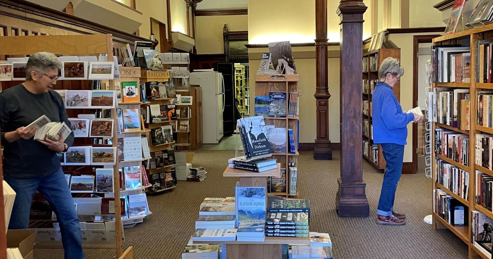 Historical Society store temporarily moves to walking mall - Vimarsana News