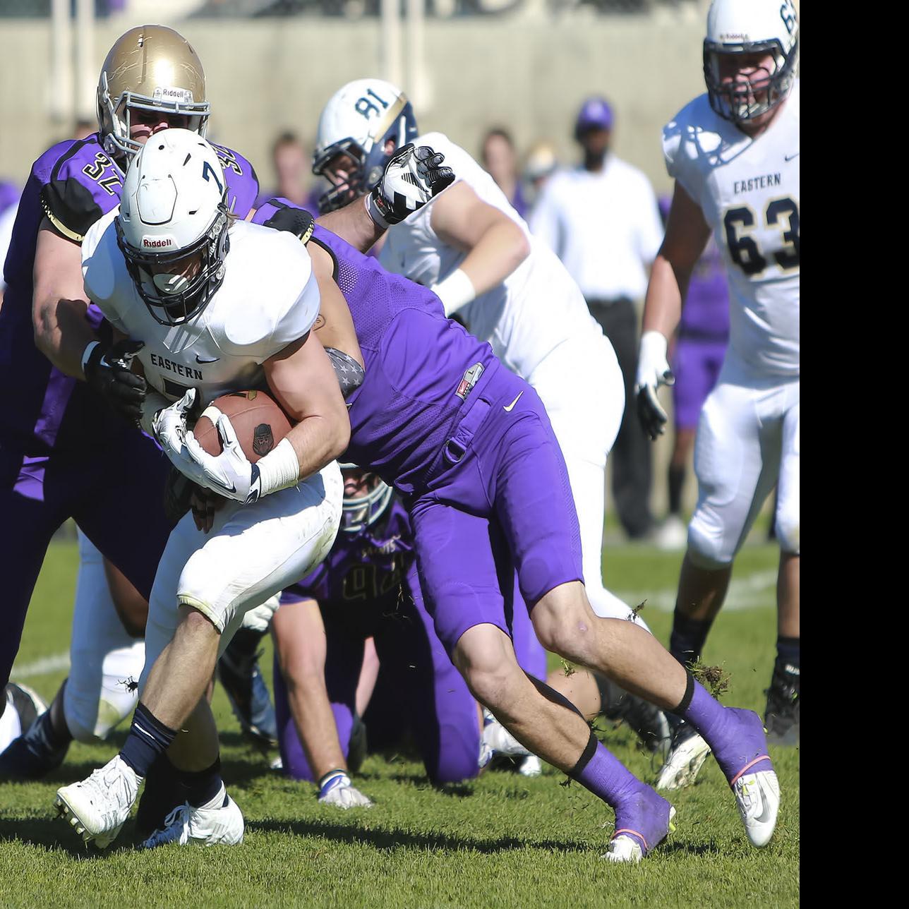 Eastern Oregon S Late Surge Dooms Carroll Carroll Football