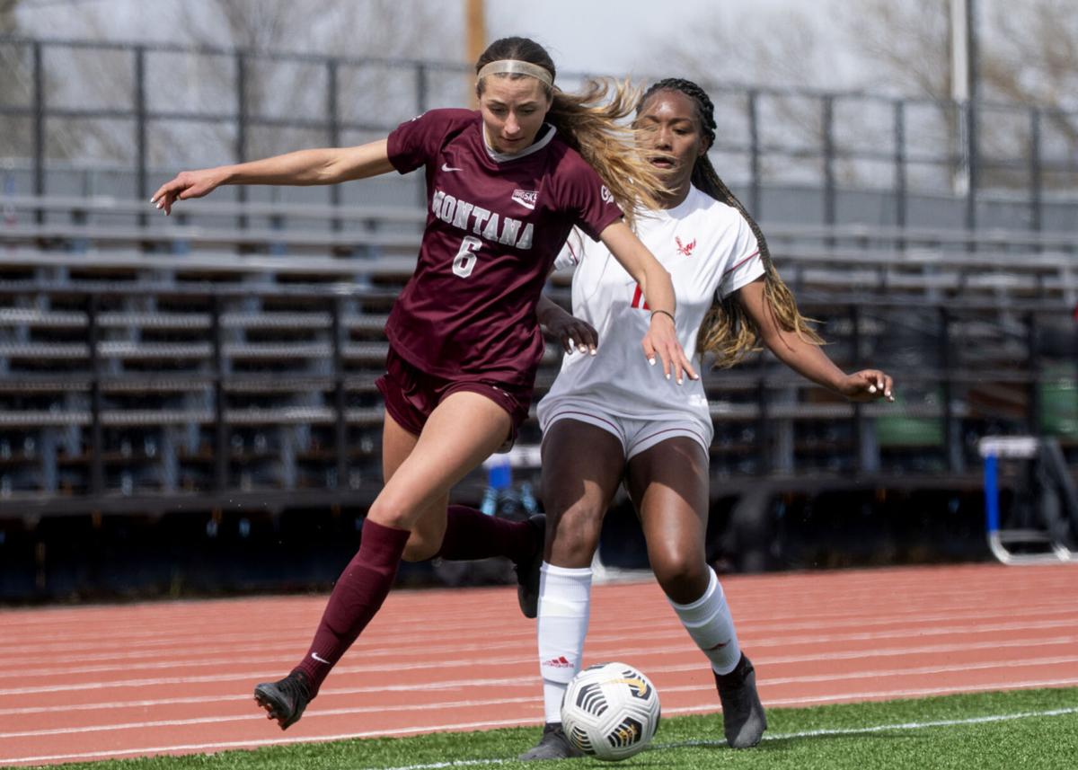 Montana Grizzlies Soccer Bozeman High Grad Alexa Coyle Signs Pro Contract Grizzlies Helenair Com