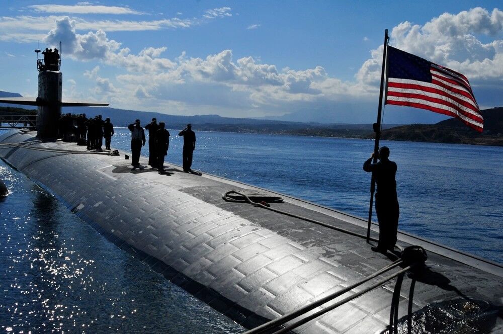 atenaページ USS Helena submarine, named after Queen City, retired