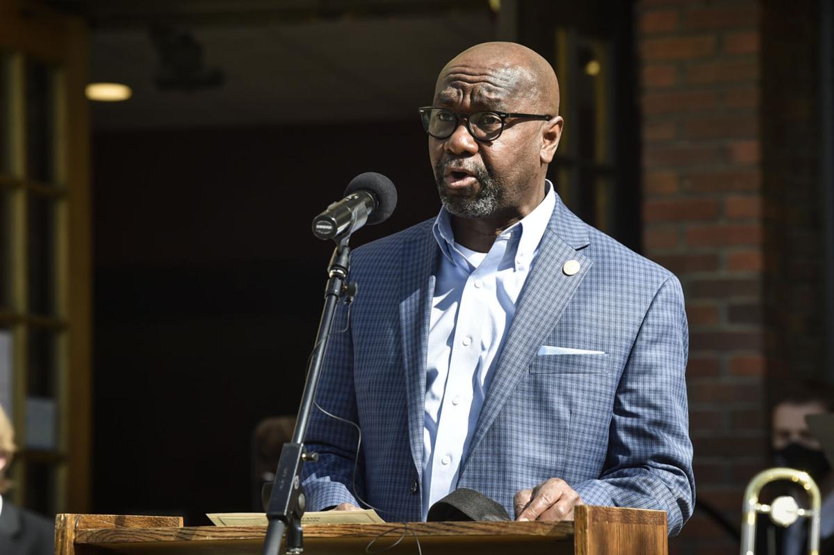 Collins reelected as Helena mayor