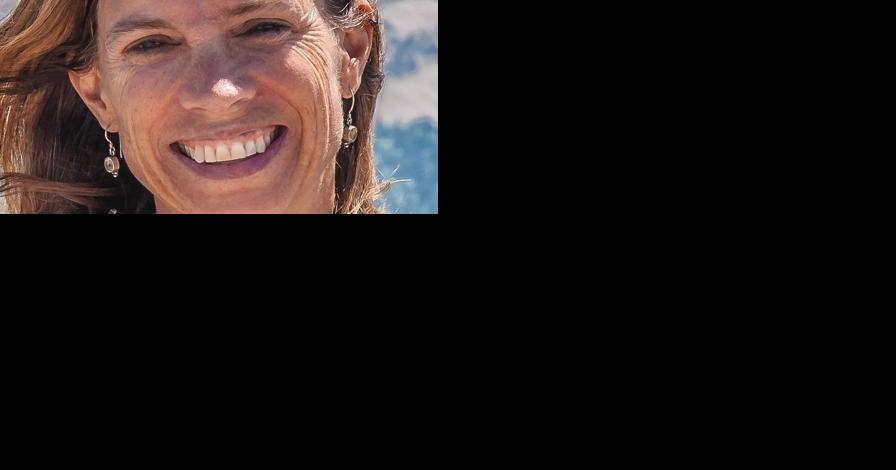 Molly Absolon: Living with grizzlies as neighbors - Vimarsana News
