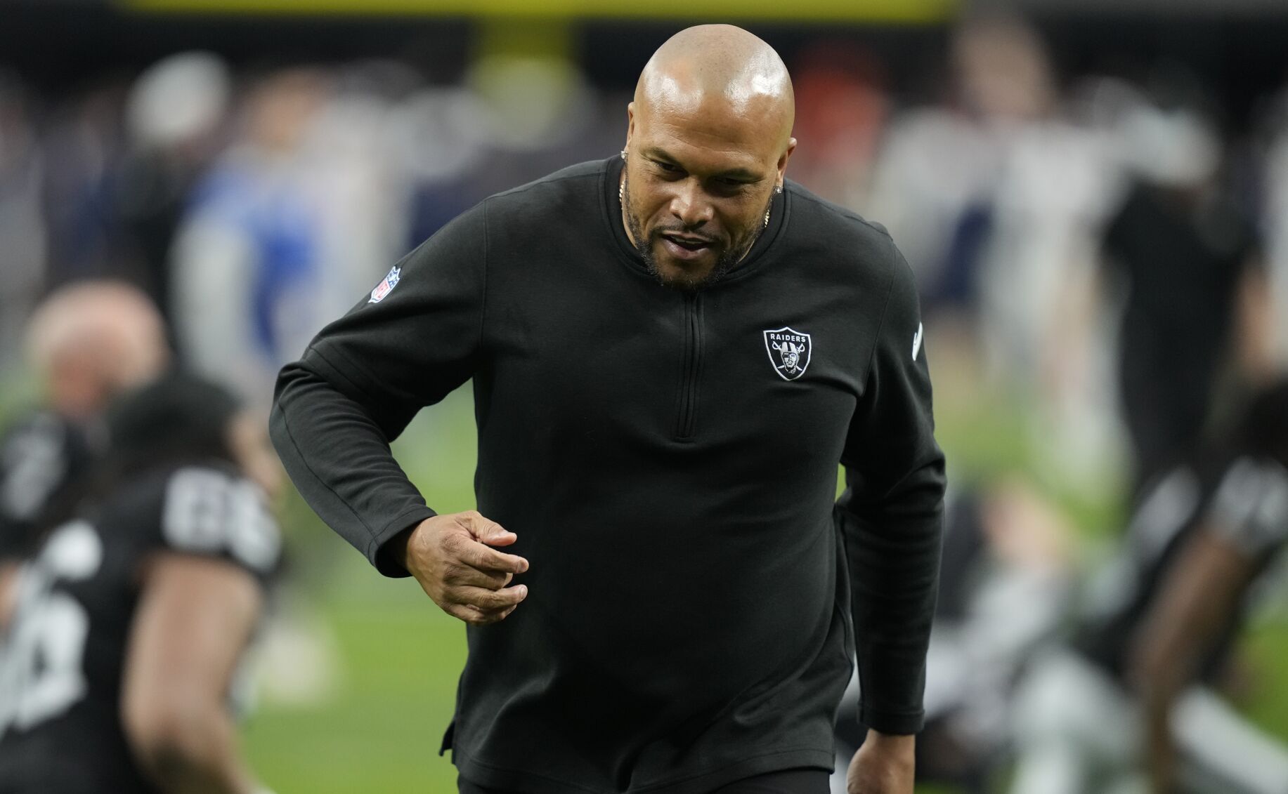 Raiders remove interim tag hire Pierce as head coach