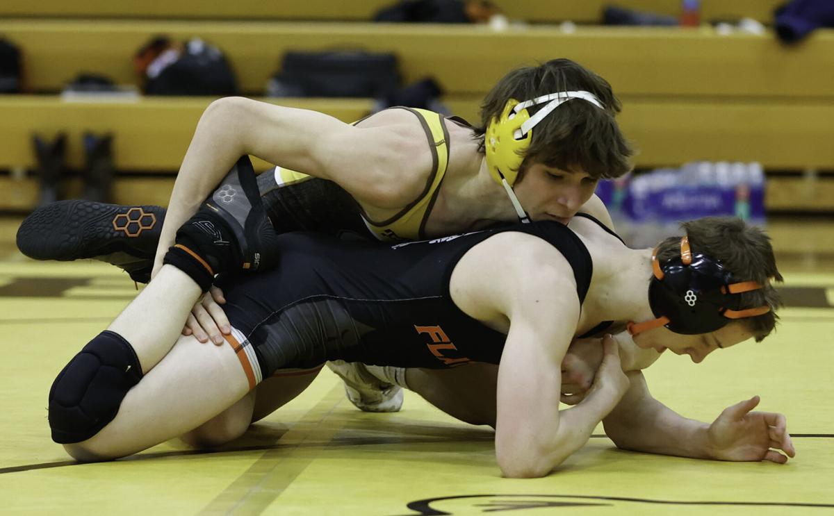 Bruins, set for crosstown wrestling mixed results Glacier,