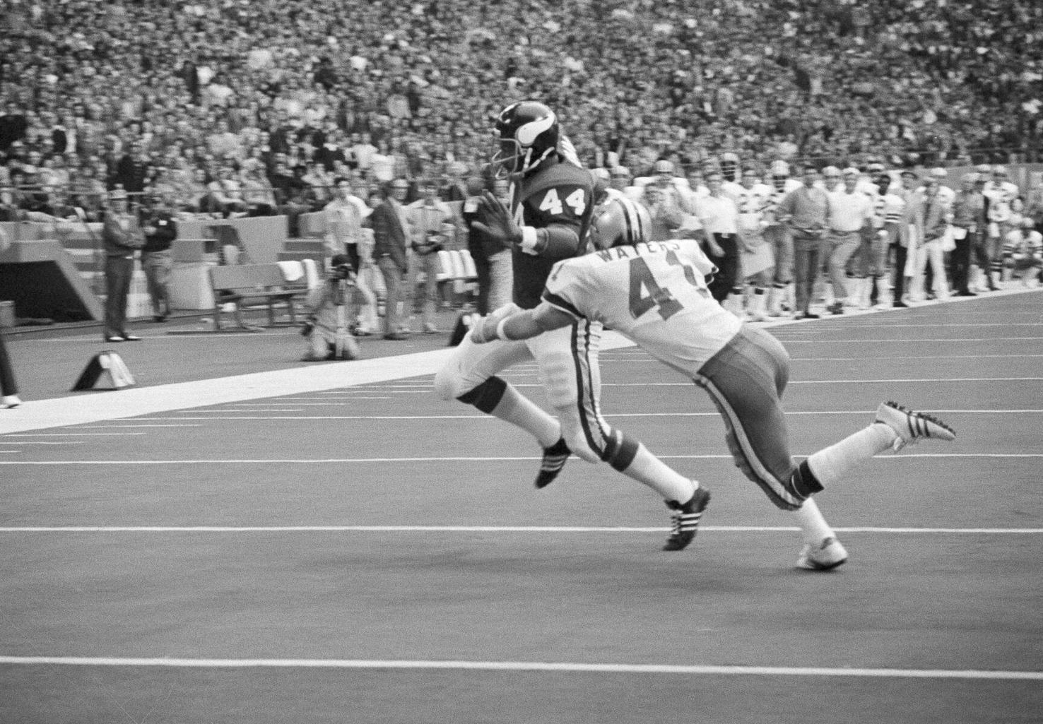 Today in sports history Miami Dolphins win third straight AFC title in
