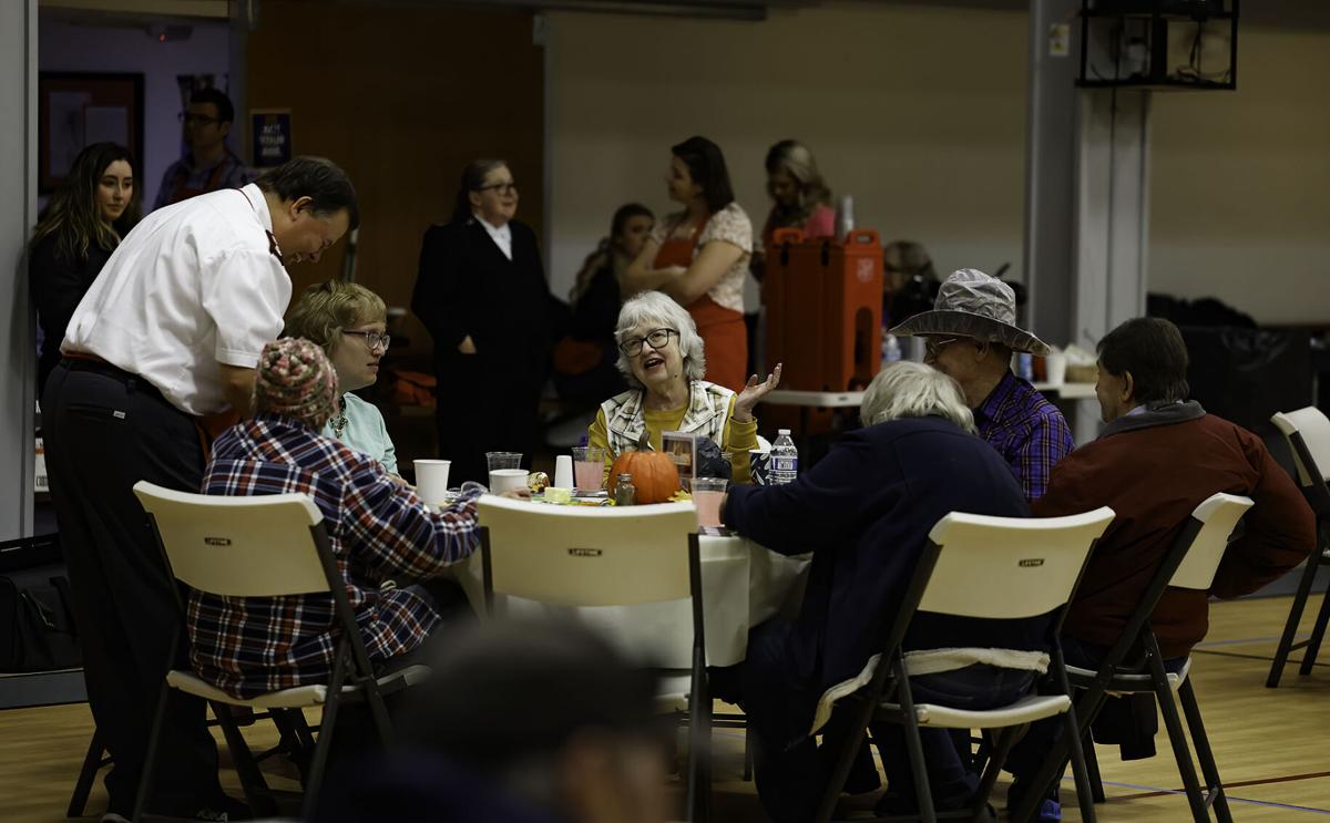 Helena groups serve up Thanksgiving meals to the community