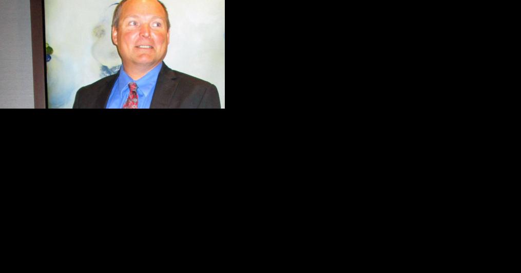 Longtime Libertarian takes a research role in Oath Keeper's legal defense - Vimarsana News