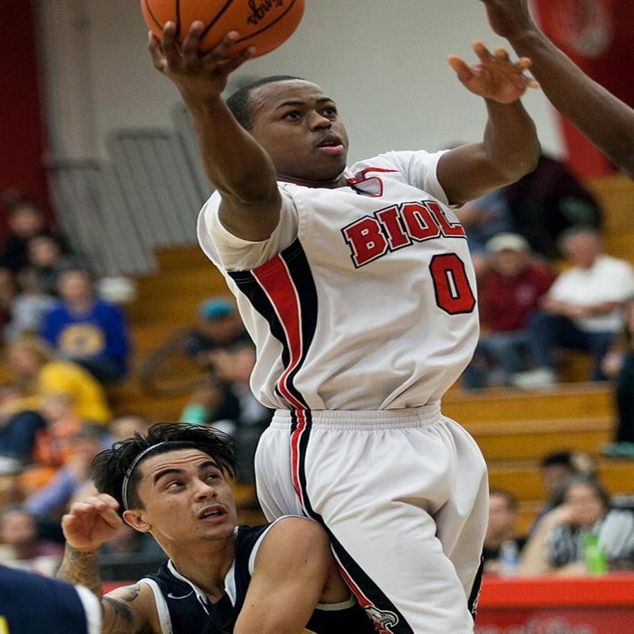 Carroll Men Ready For Dangerous Biola Carroll Men S Hoops