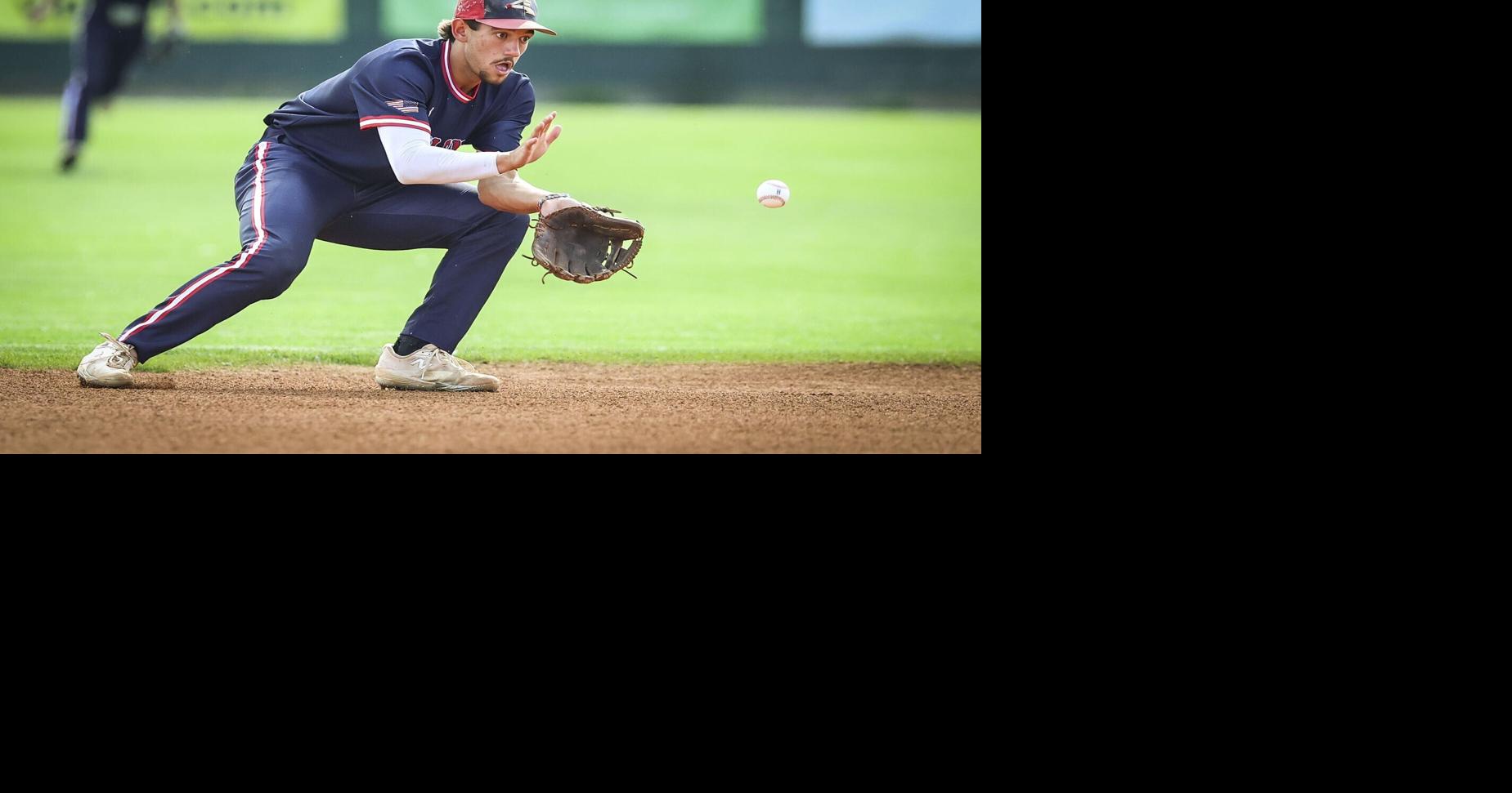 Keaton Troyer fielding vs. Missoula Mavericks