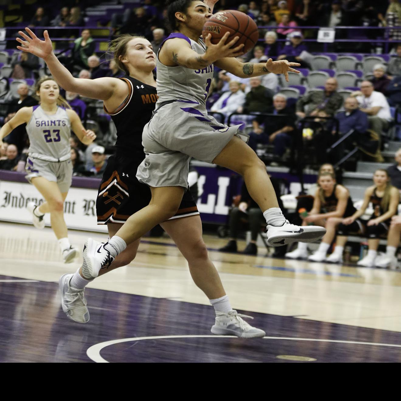 Carroll College Women S Basketball Capitalizes On Montana Tech S