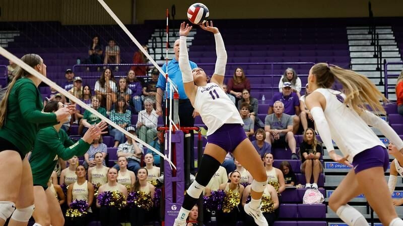 Carroll Volleyball Takes on Traditional Rivals to Kick-Off Homecoming Week