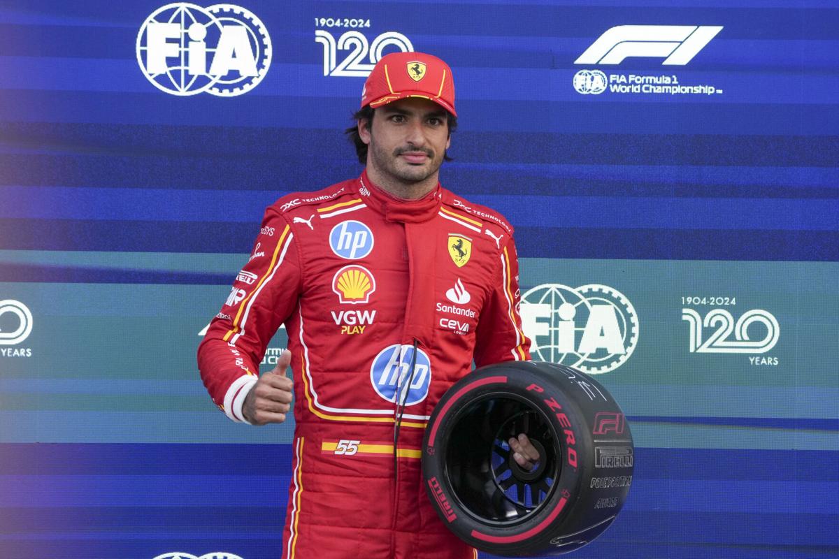 Sainz Jr. puts Ferrari on the pole in Mexico City
