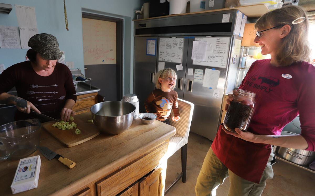 American as apple pie party hopes to cross political lines