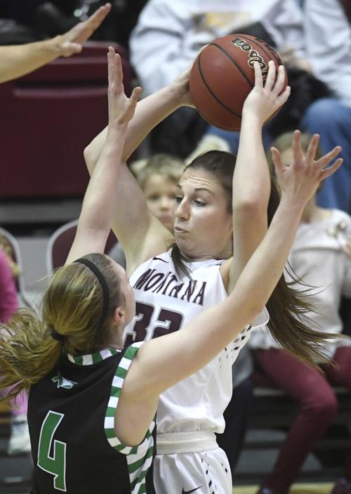 Lady Griz edge North Dakota 006.JPG