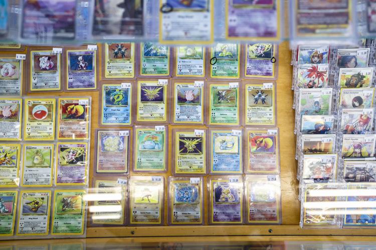 Helena Sports and Trading Cards