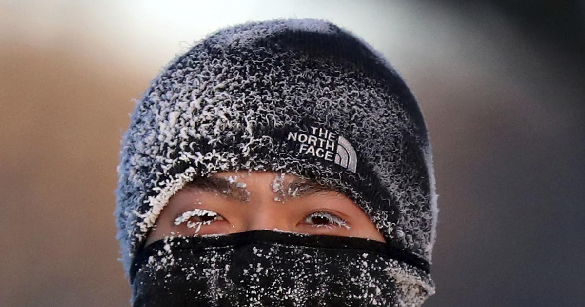 APTOPIX Dangerous Temperatures Minnesota