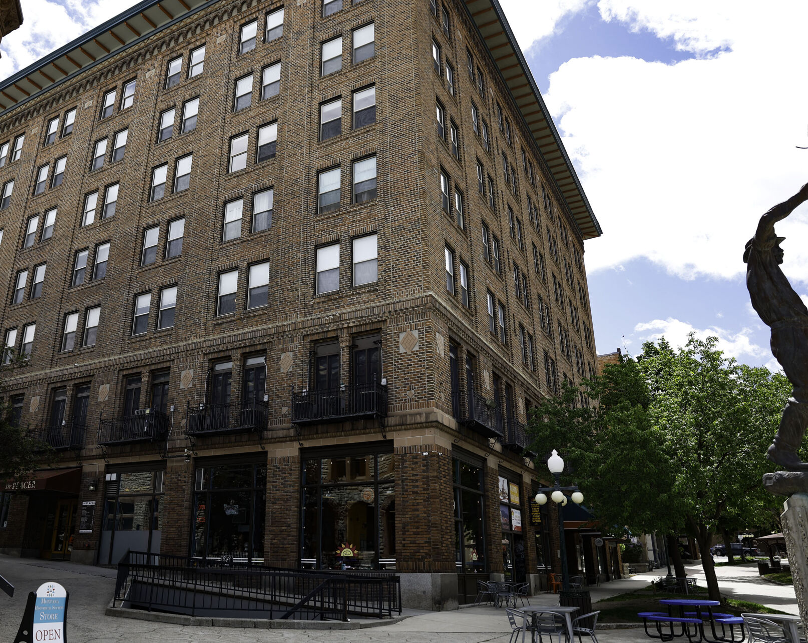 Historic Helena Walking Tours unveil artifacts, architecture