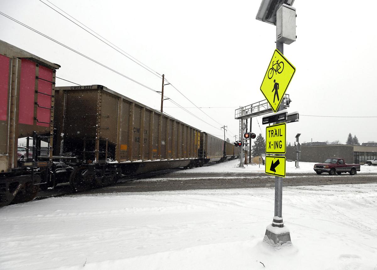 122317-mis-nws-train-cars (copy)